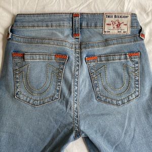 True Religion jeans. Women’s Size 27 - Mid rise skinny
